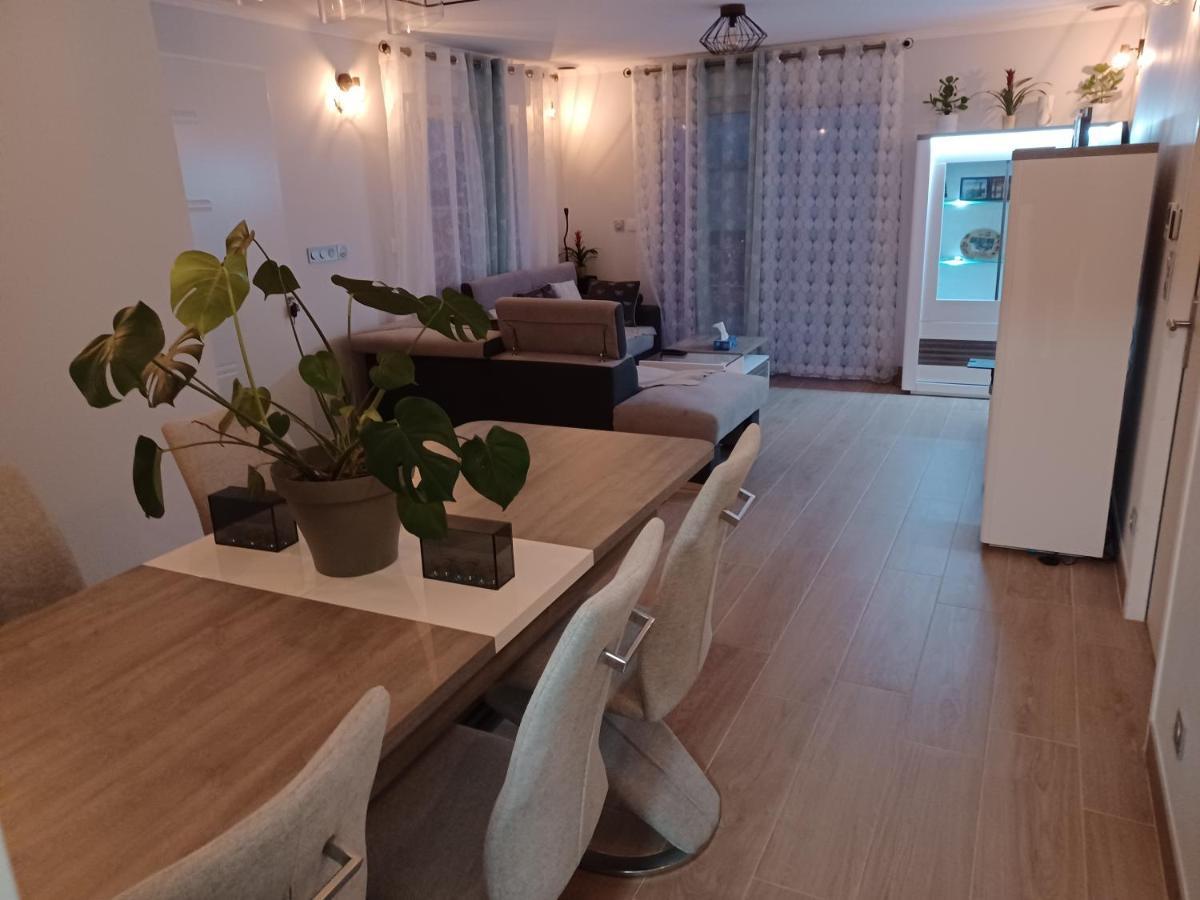 Chambre Privee/Climatisee+Tv /Petit Dejeuner Inclu/Tout Confort Nevers Extérieur photo