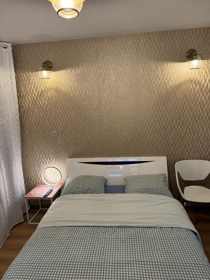 Chambre Privee/Climatisee+Tv /Petit Dejeuner Inclu/Tout Confort Nevers Extérieur photo