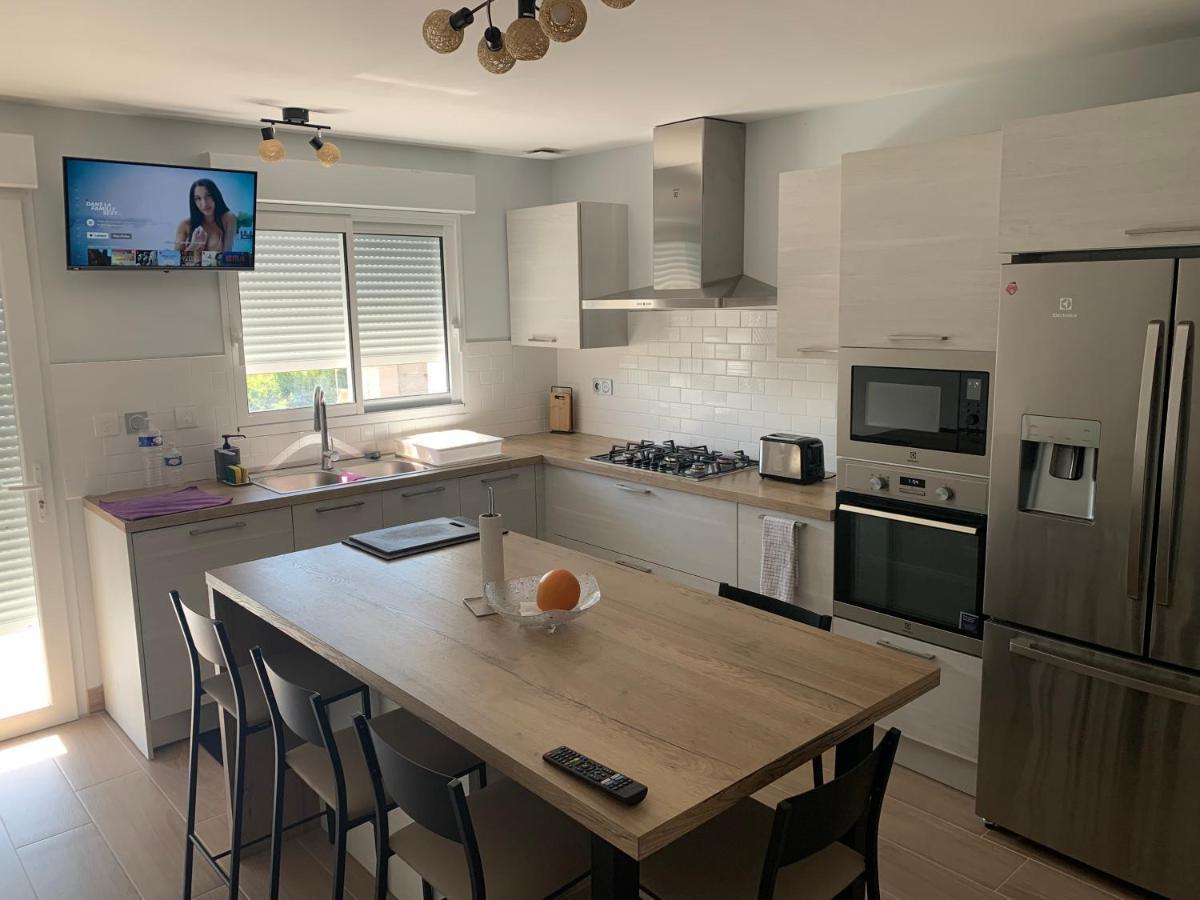 Chambre Privee/Climatisee+Tv /Petit Dejeuner Inclu/Tout Confort Nevers Extérieur photo