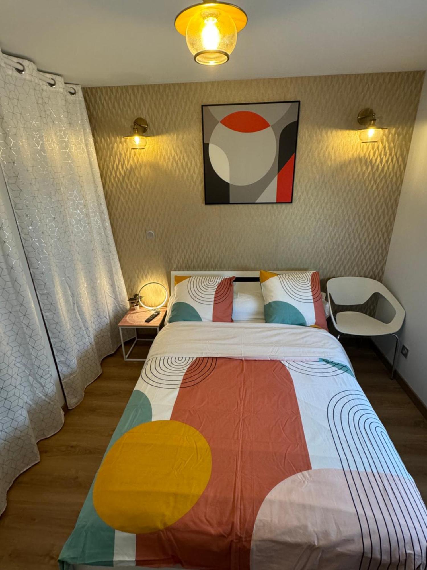 Chambre Privee/Climatisee+Tv /Petit Dejeuner Inclu/Tout Confort Nevers Extérieur photo